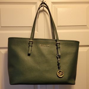 Michael Kors - Sally Large 2-In-1 Saffiano Leather and Logo Tote Bag